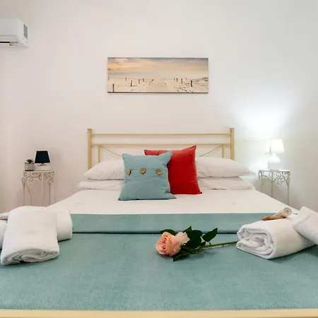Elisio Apartment Giardini Naxos
