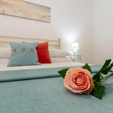 アパート Elisio By Harmony House